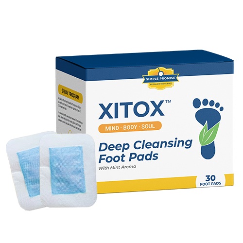 The image shows a product package and two individual foot pads for XITOX™ Deep Cleansing Foot Pads with Mint Aroma, featuring a rectangular box with a dark blue and white design, the brand "Simple Promise" in a yellow badge, and the product name in bold white letters. The box indicates it contains 30 pads, with a green leaf and footprint icon, and a yellow "2 DAY CLEANSE" strip. Two white foot pads with a blue gel-like interior are placed in front, ready for use.